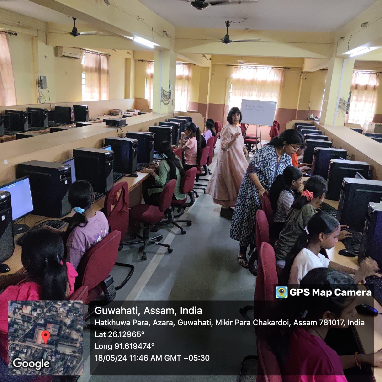 Web Technologies Training for the Girls of Orphaned Background